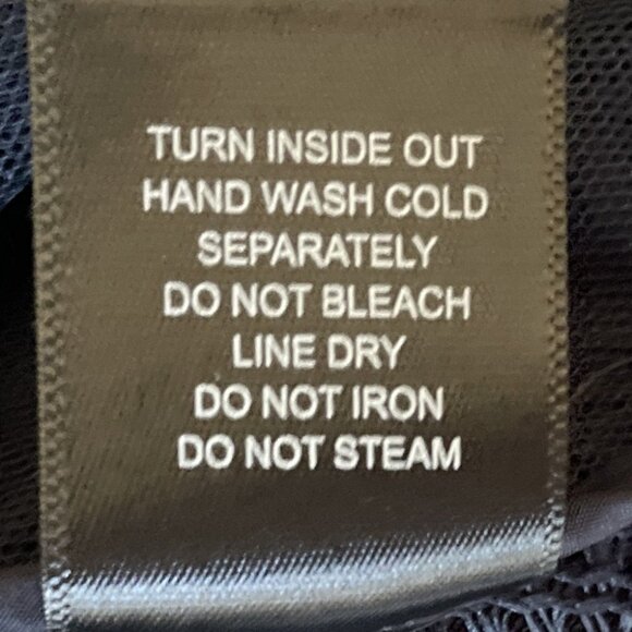 NWOT Colleen Lopez Women's Medium Navy Blue 3/4 sleeve Fun Feathery Sweater - Picture 10 of 10